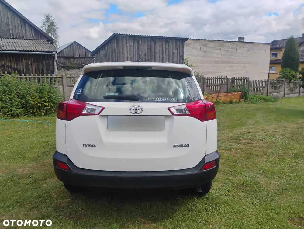 Toyota RAV4 - 2