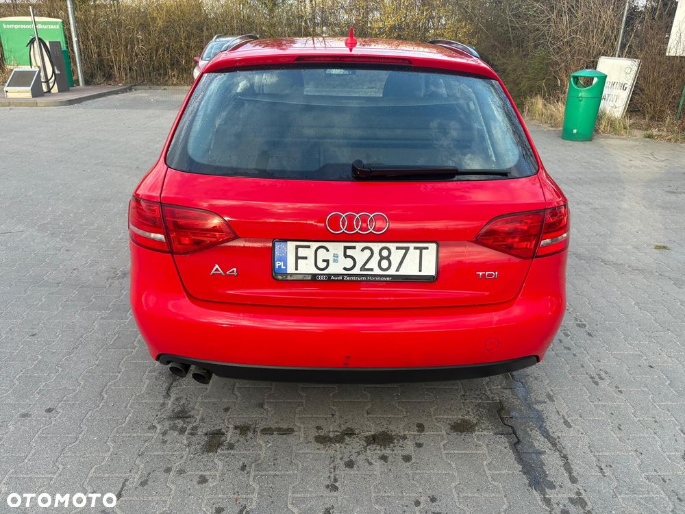 Audi A4 Avant - 6