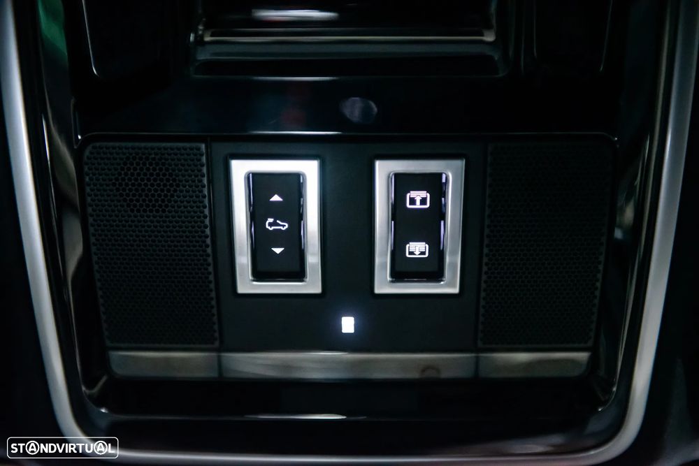 Land Rover Range Rover 4.4 SDV8 Vogue - 25