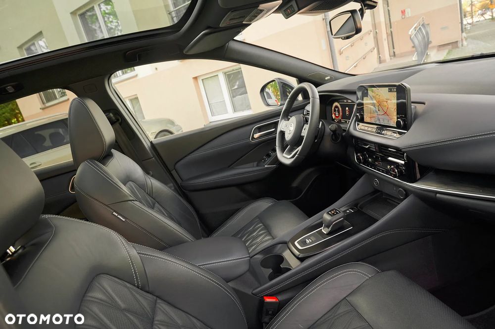 Nissan Qashqai 1.3 DIG-T MHEV Xtronic Tekna+ - 24