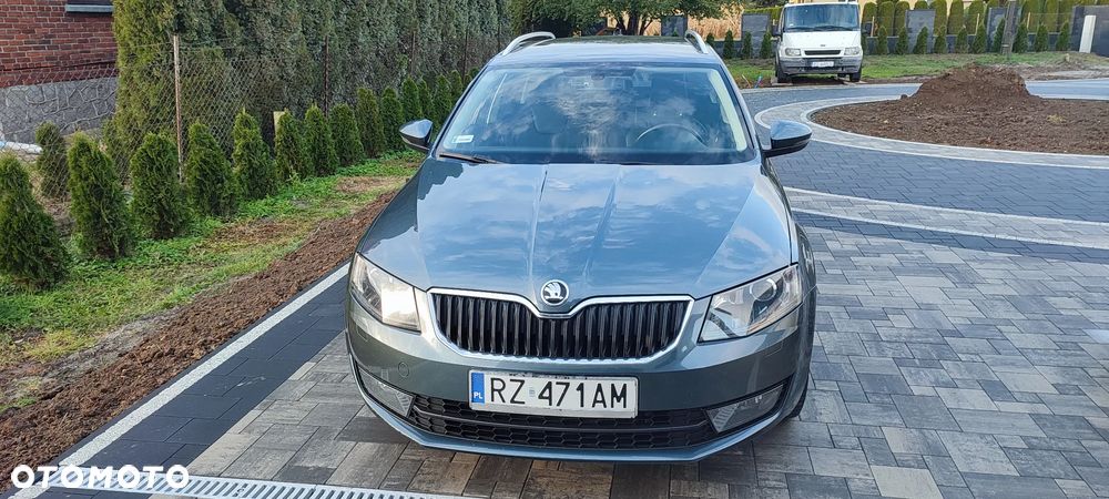 Skoda Octavia 2.0 TDI Ambition - 3