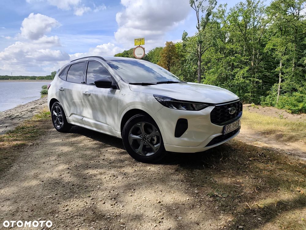 Ford Kuga 1.5 EcoBoost ST-LINE - 16