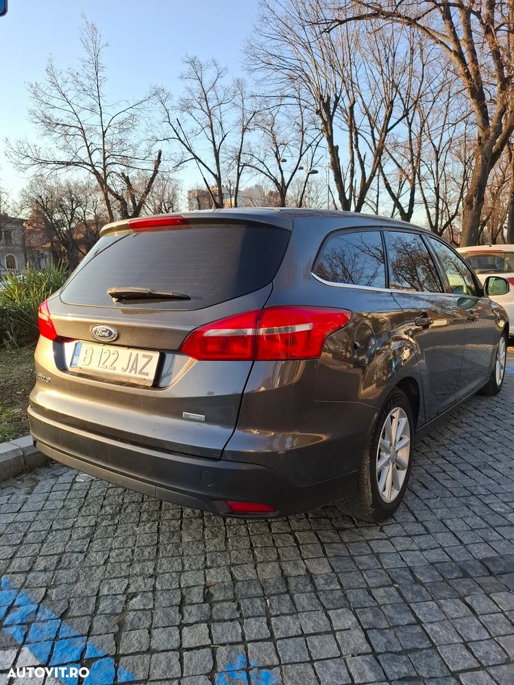 Ford Focus 1.0 EcoBoost Titanium - 5