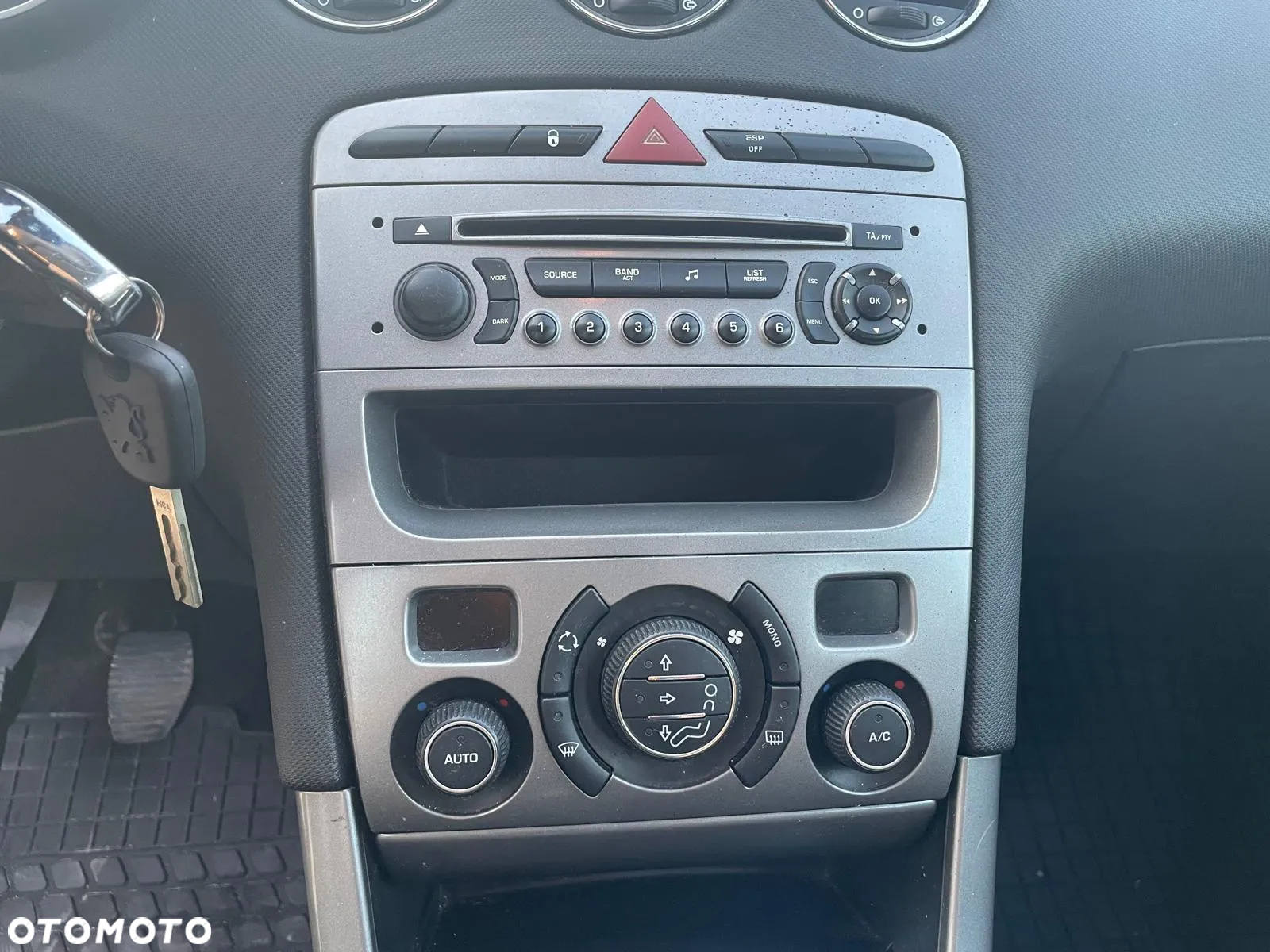 Peugeot 308 1.6 HDi Access - 16