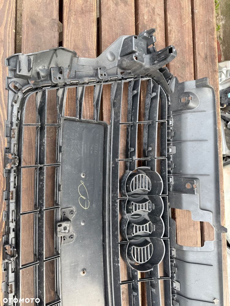 Grill atrapa Audi A3 8v - 6