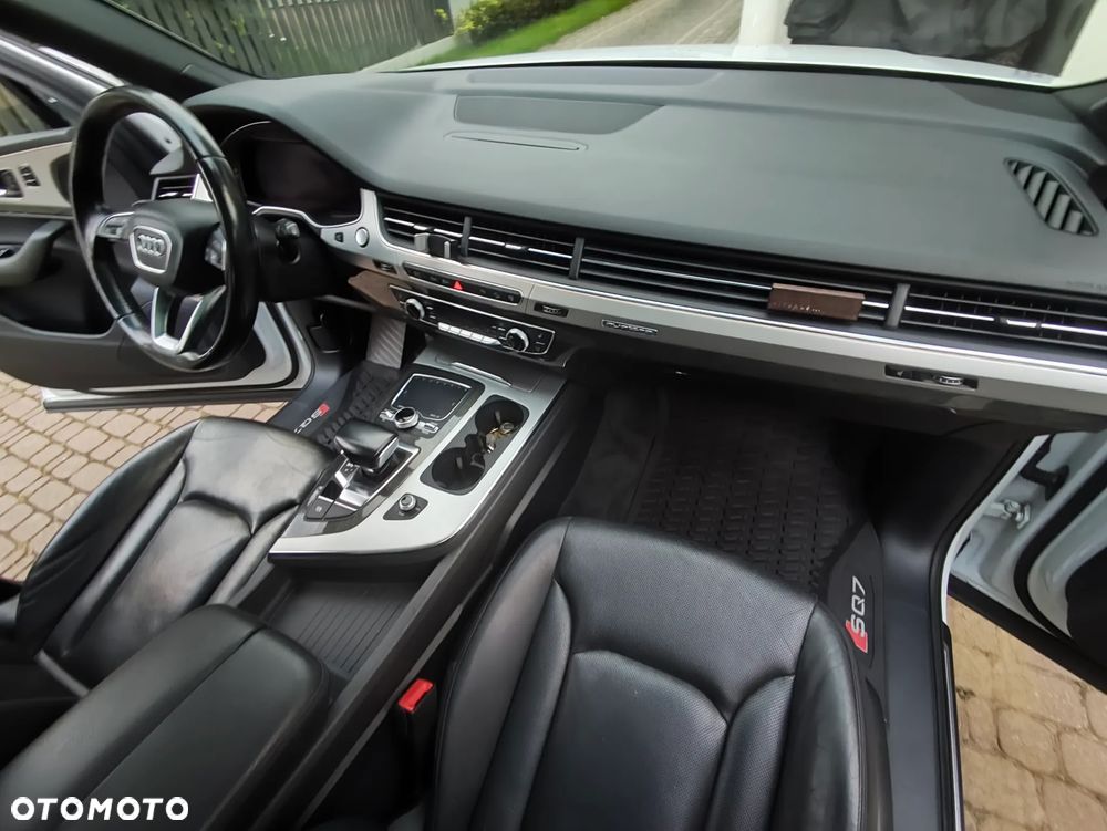 Audi Q7 3.0 TFSI Quattro Tiptronic - 18
