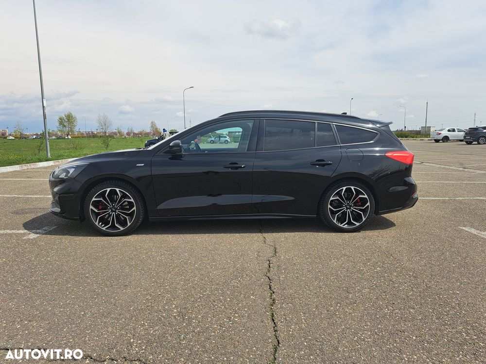 Ford Focus 1.5 EcoBoost ST-Line - 2