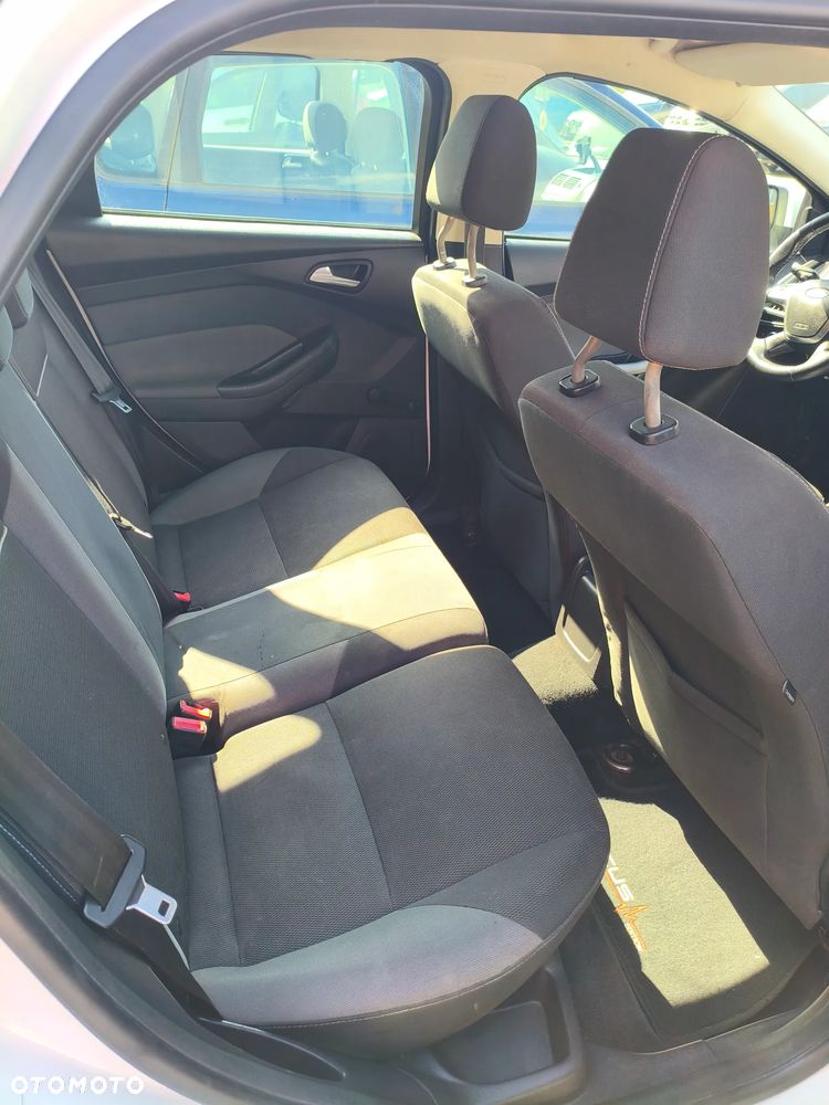 Ford Focus 1.6 TDCi Edition Start - 14