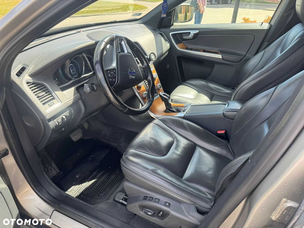 Volvo XC 60 - 6