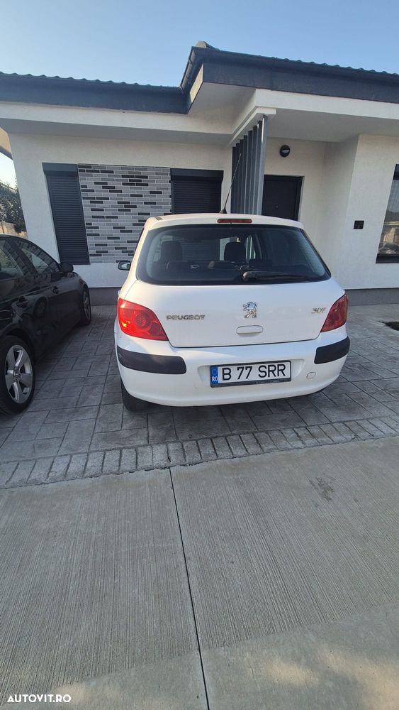 Peugeot 307 1.4 XR - 4