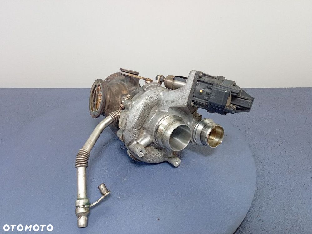 BMW 7 G11 G12 750i 4.4 V8 N63 TURBOSPRĘŻARKA 8600290 - 2