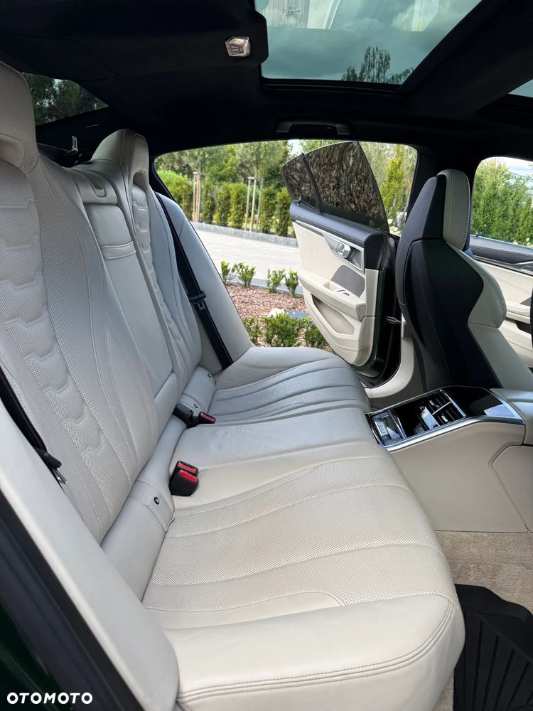 BMW Seria 8 - 11