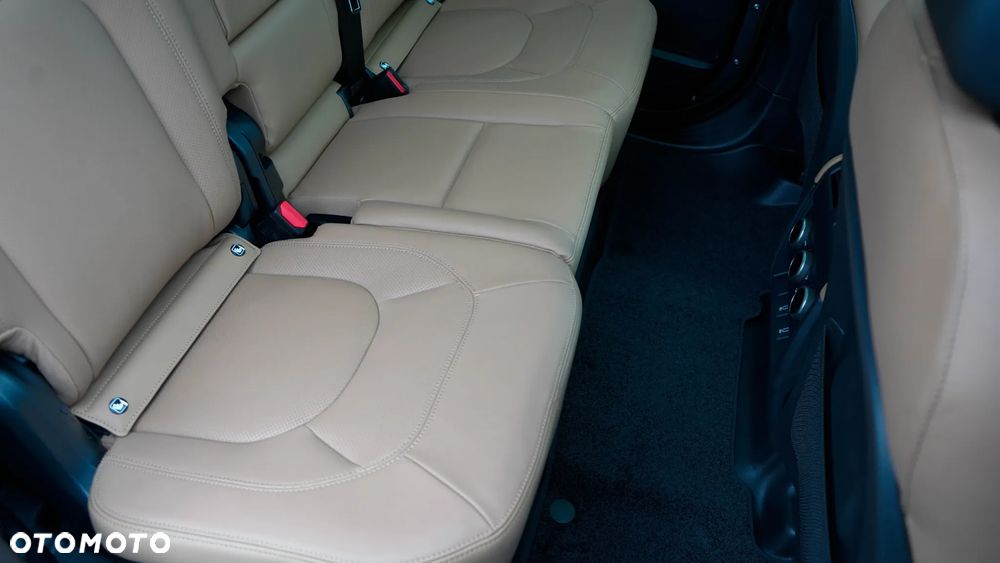 Land Rover Defender 3.0 D350 mHEV X-Dynamic HSE - 33