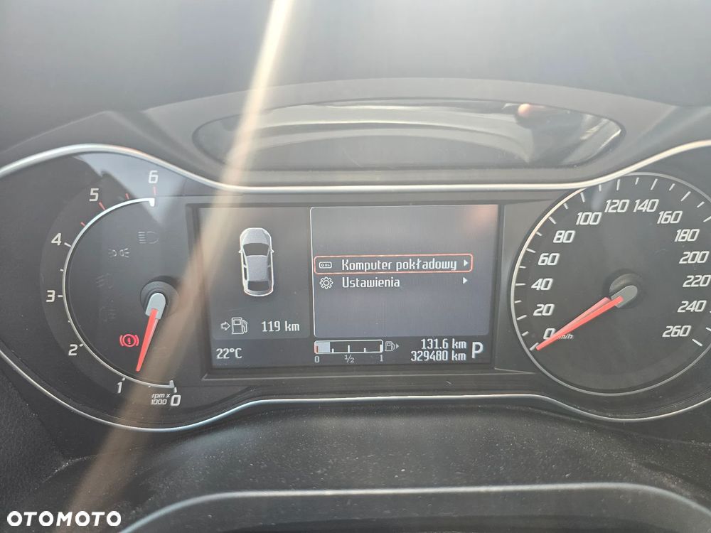 Ford S-Max 2.0 TDCi DPF Titanium - 30