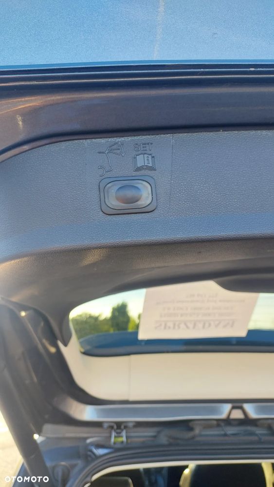 Ford Kuga 2.0 TDCi 4WD Titanium Plus - 25