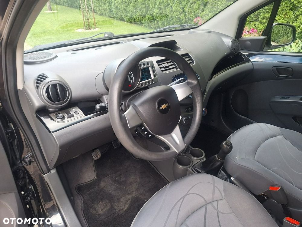 Chevrolet Spark 1.2 LT+ - 8