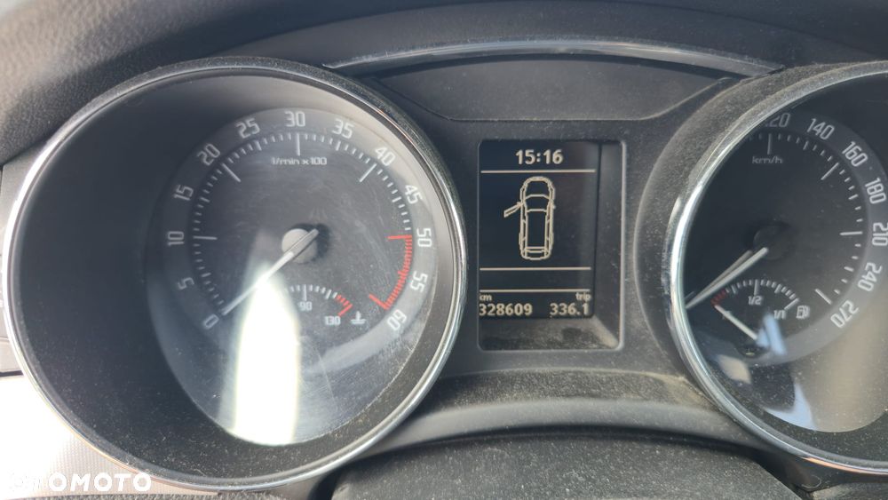 Skoda Superb 2.0 TDI Comfort - 10