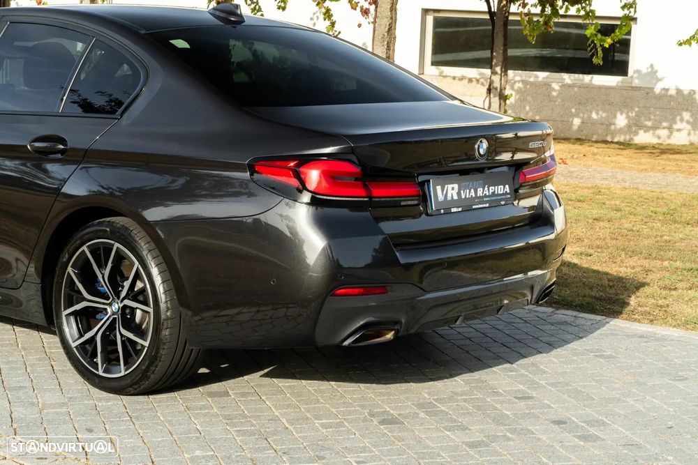 BMW 520 e Pack M - 41