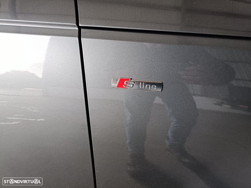 Audi A4 Avant 40 TDI S tronic S line - 10