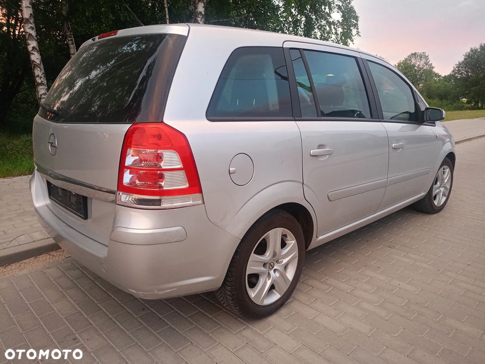 Opel Zafira 1.8 Design Edition - 5