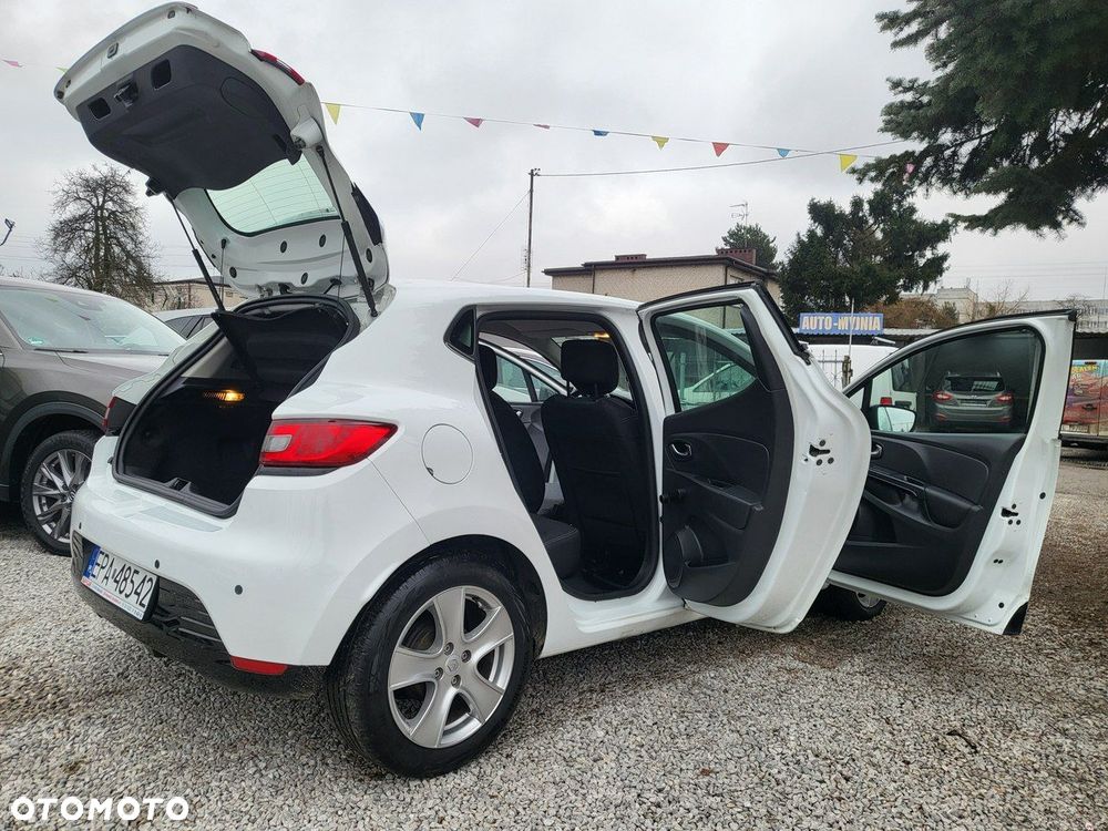 Renault Clio - 12
