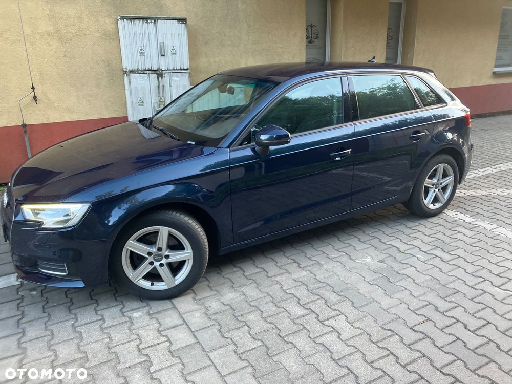 Audi A3 Sportback 2.0 TDI - 18