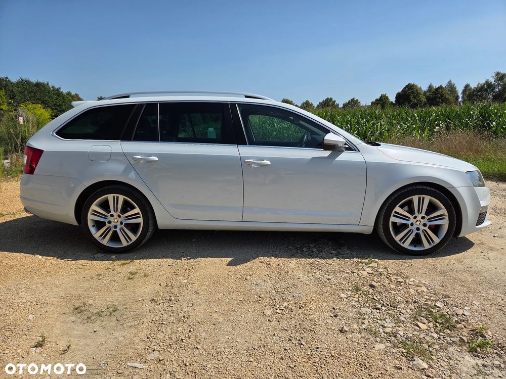 Skoda Octavia 2.0 TDI 4x4 DSG RS - 4