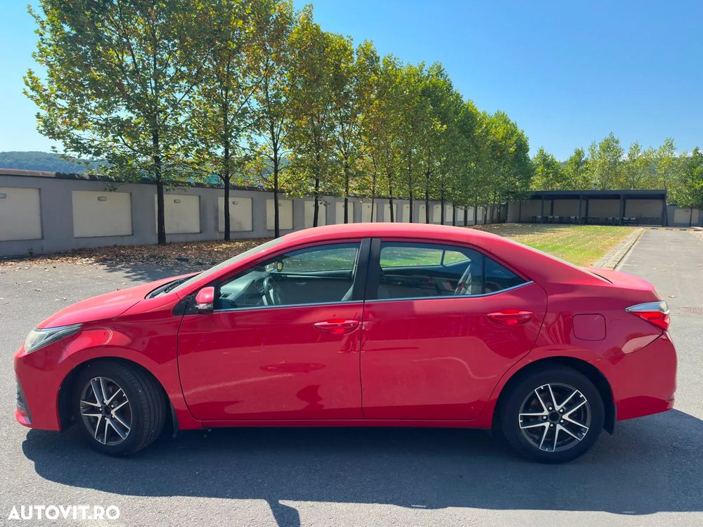 Toyota Corolla 1.4 D-4D Luna - 7