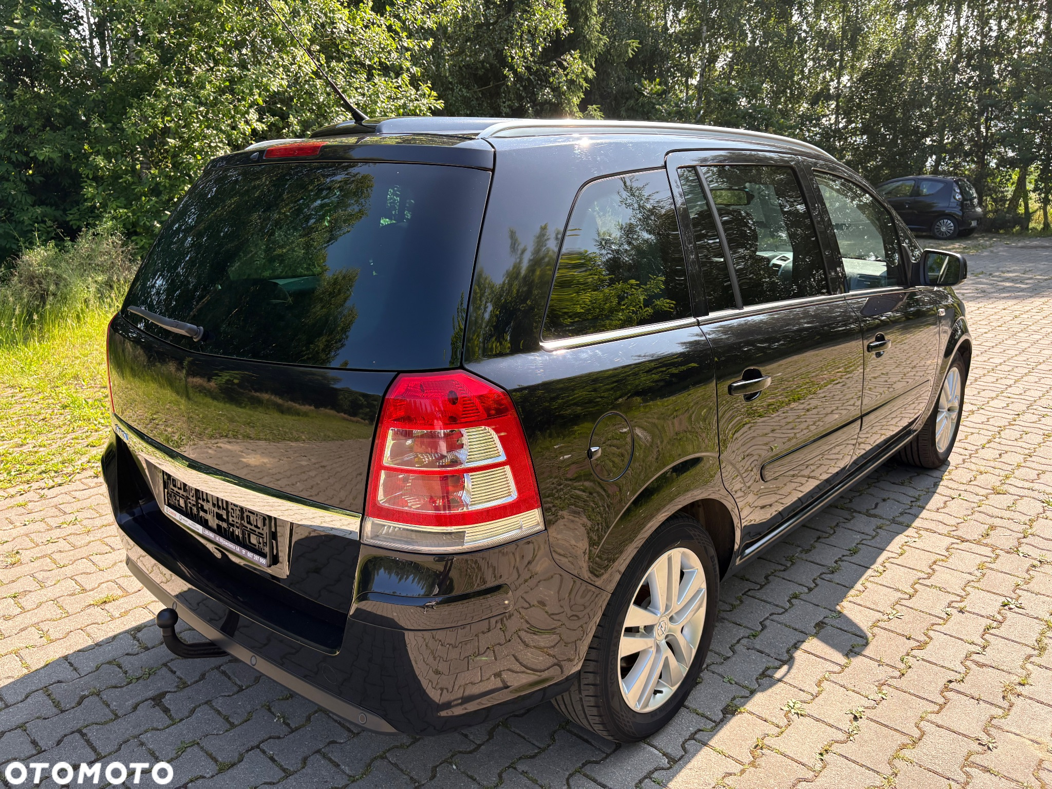 Opel Zafira 1.8 Design Edition - 40