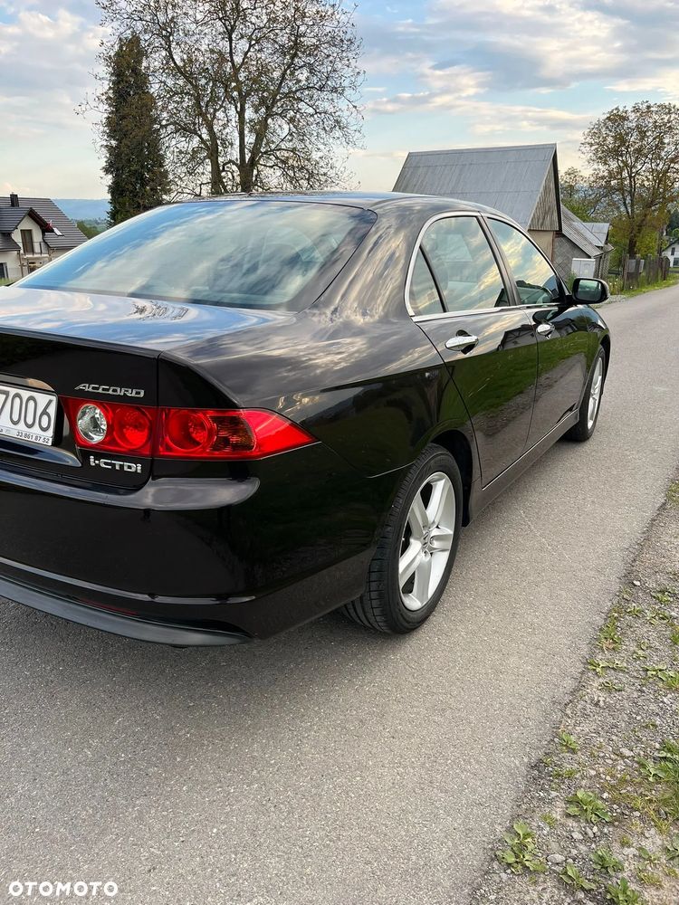 Honda Accord 2.2i-CTDi Sport - 8