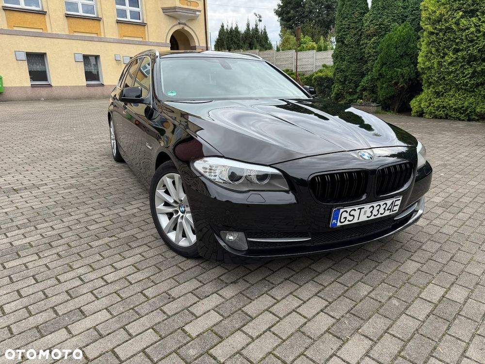 BMW Seria 5 525d - 3
