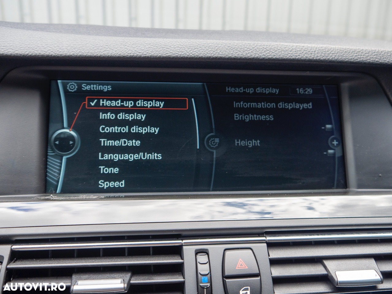 BMW Seria 5 535d xDrive AT - 22