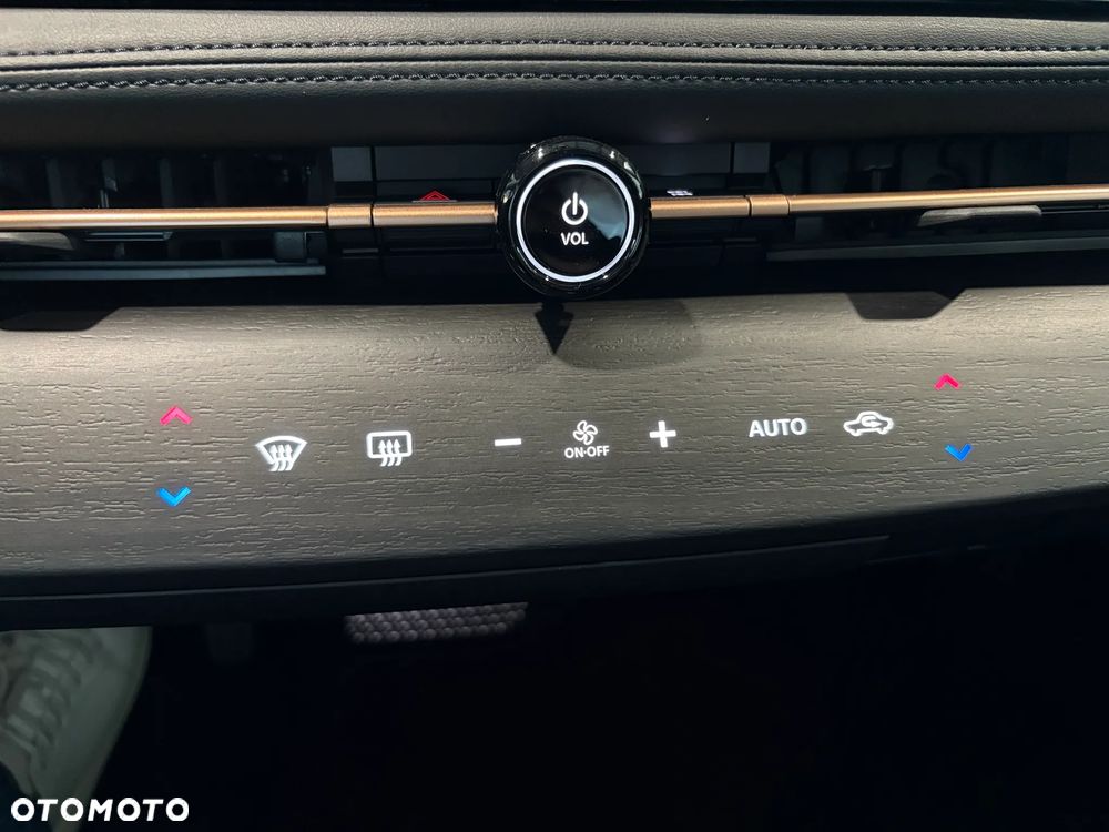 Nissan Ariya 87kWh E-4orce Advance - 13