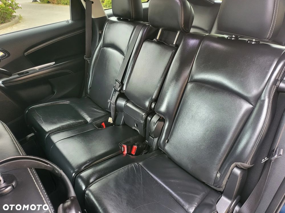 Fiat Freemont 2.0 Multijet 16V DPF Automatik Allrad Black Code - 16