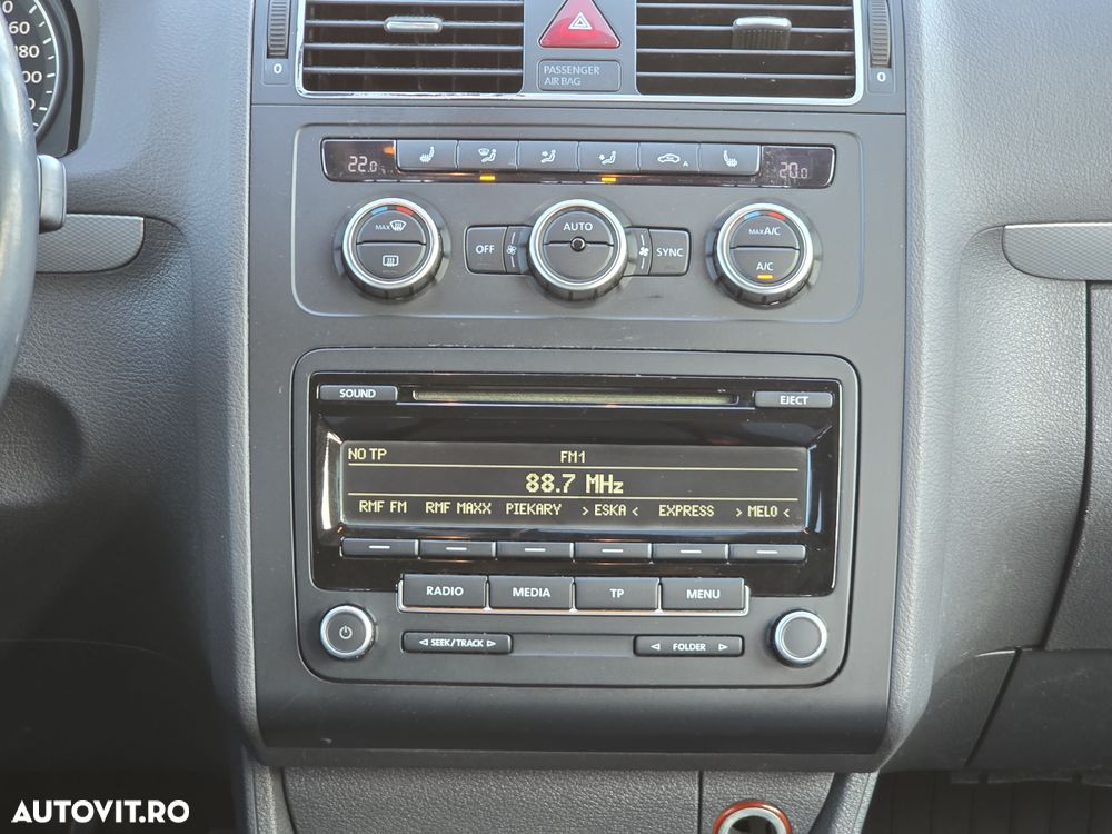 Volkswagen Touran 2.0 TDI SCR (BlueMotion Technology) Highline - 8