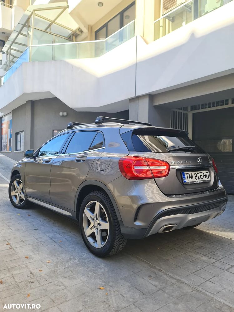 Mercedes-Benz GLA 220 d 4MATIC 7G-DCT AMG Line - 9