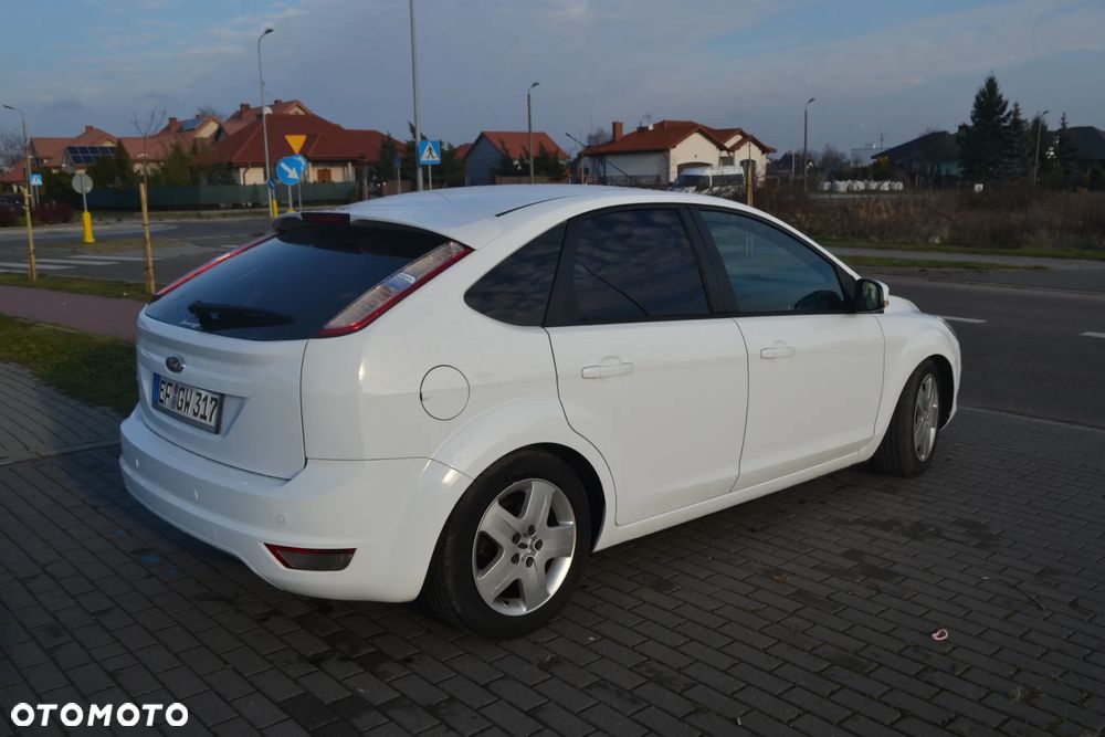 Ford Focus 1.6 TDCi DPF Sport - 21