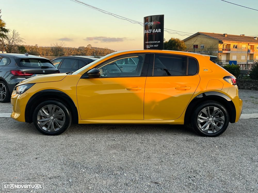 Peugeot e-208 Allure Pack - 4