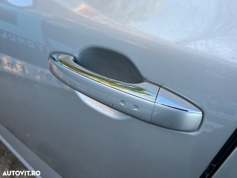 Renault Megane ENERGY dCi 130 INTENS - 25