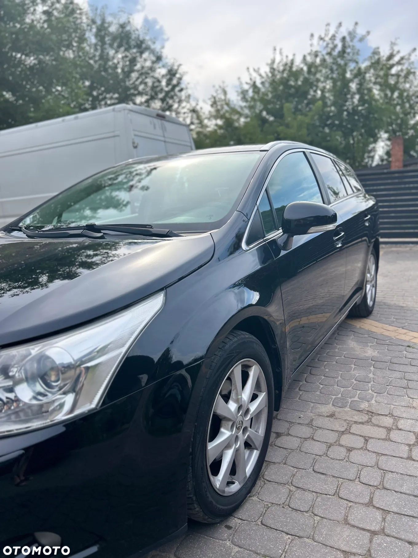 Toyota Avensis 2.0 D-4D Luna - 14