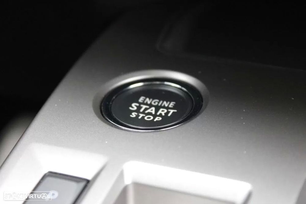 Peugeot 408 1.2 PureTech Allure EAT8 - 12