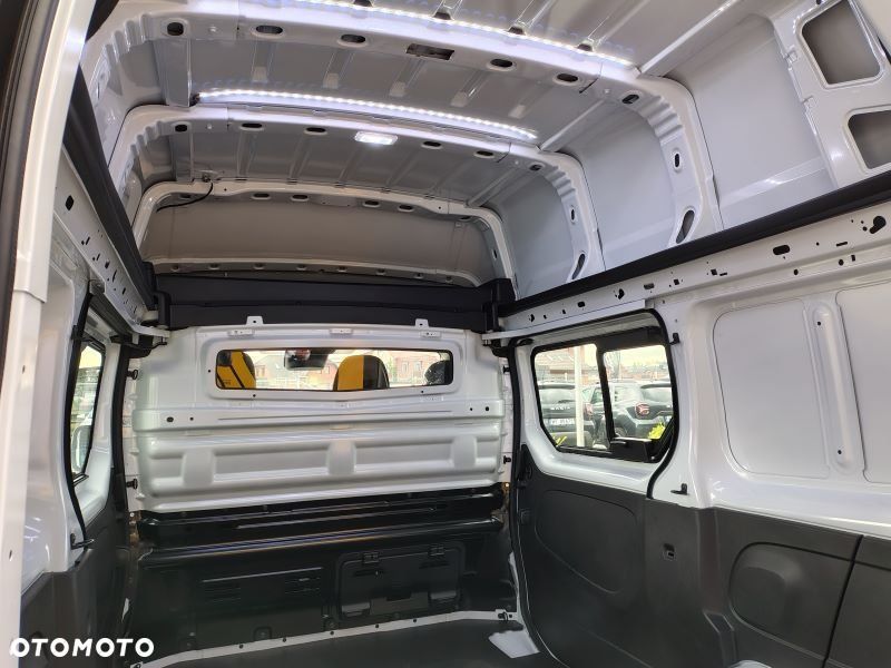 Renault Trafic - 7