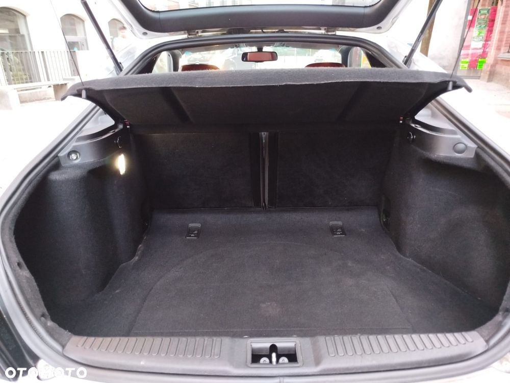 Hyundai Coupe 2.0 Dynamic - 23