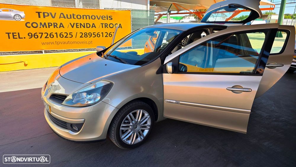Renault Clio 1.6 16V Initiale Aut. - 11
