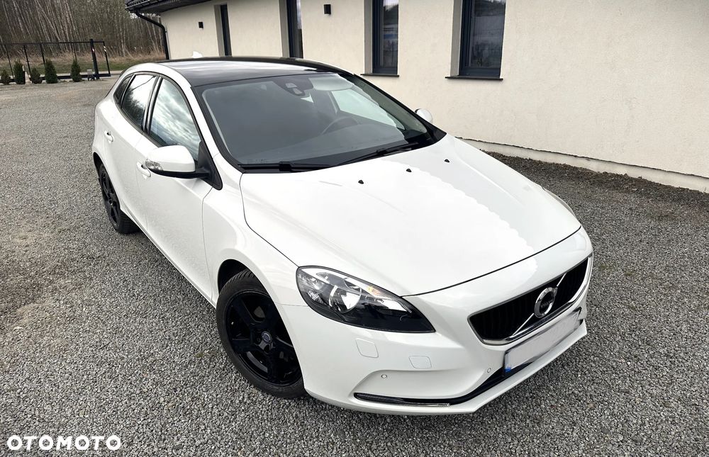 Volvo V40 D2 Kinetic - 9