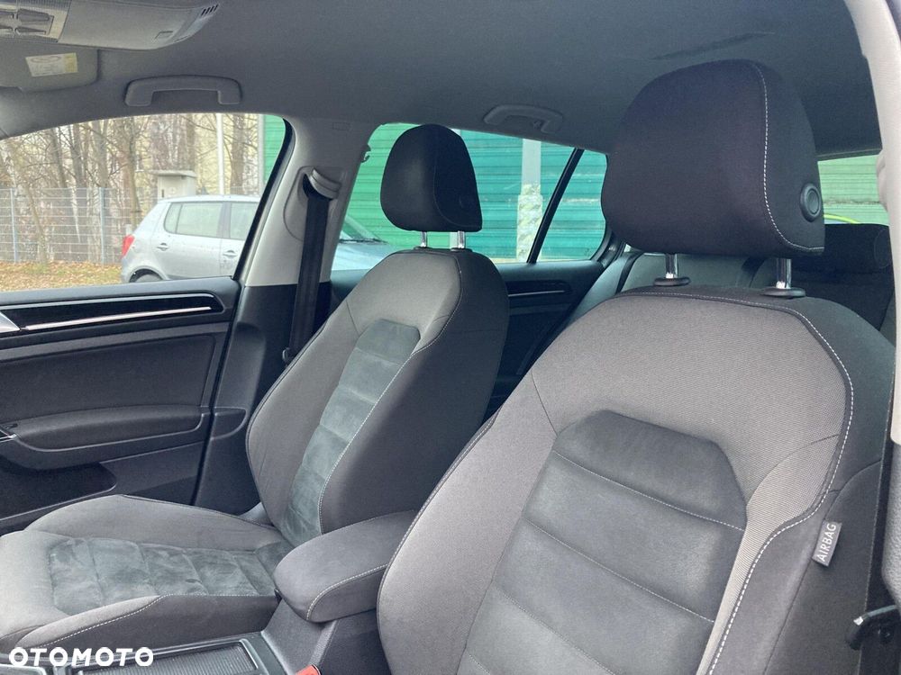 Volkswagen Golf 1.4 TSI BMT Highline - 14