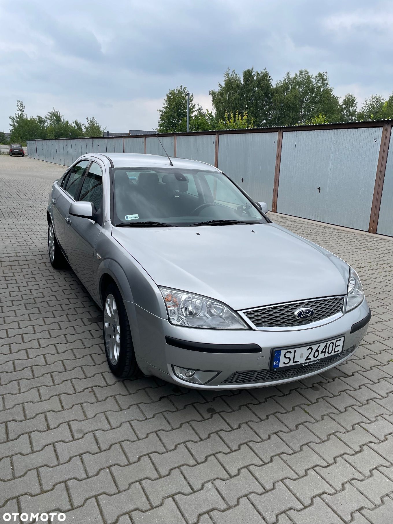 Ford Mondeo 1.8 Ghia - 1