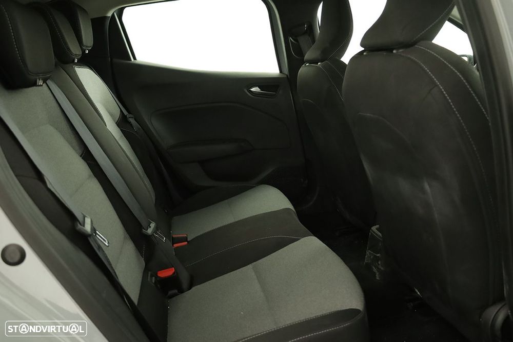 Renault Clio 1.0 TCe Evolution - 21