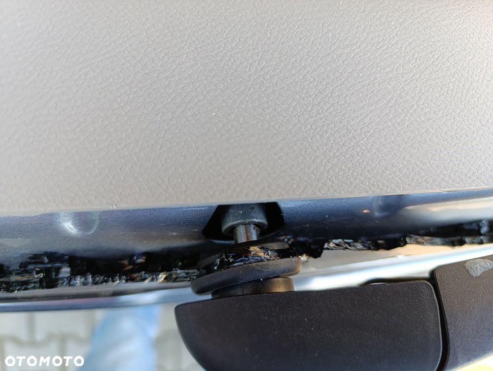 Chrysler Pacifica - 15