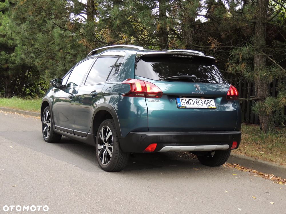 Peugeot 2008 1.2 PureTech Allure Pack S&S - 36